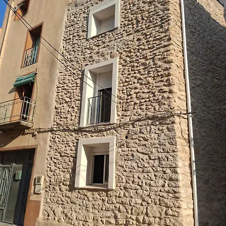 Rural K Serret Nyaraló *